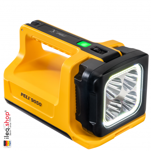 peli-9050-led-latern-flashlight-yellow-01-3